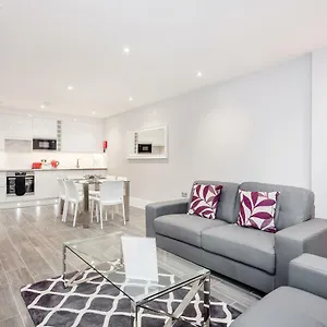 Apartment Roomspace Serviced - The Legacy, Brighton